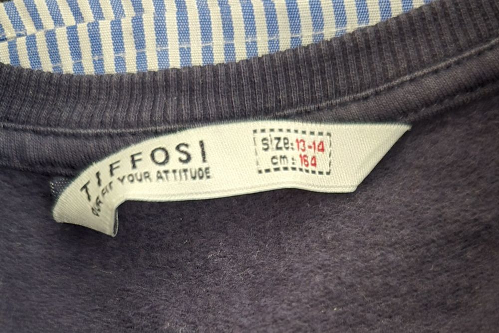 Sweatshirt Tiffosi em azul marinho