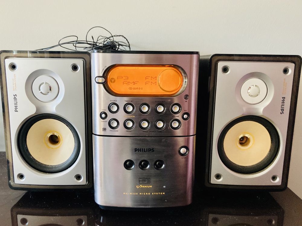 Mini wieża Philips MC-M250