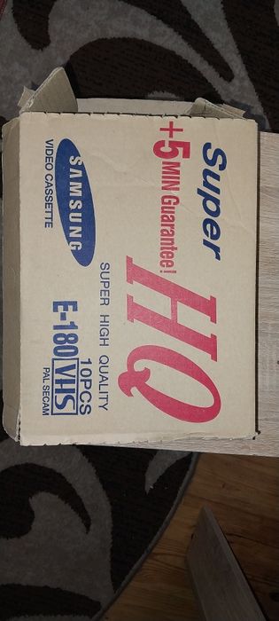 Відеокасети Самсунг