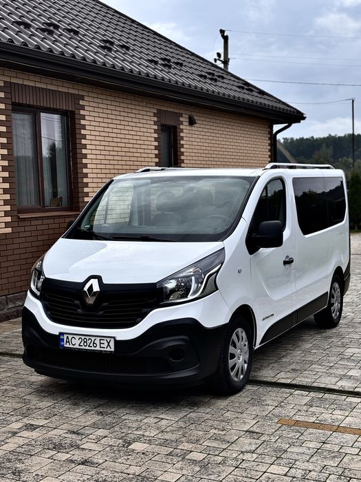 Renault Trafic 3 2016 року Пасажир 9 місць