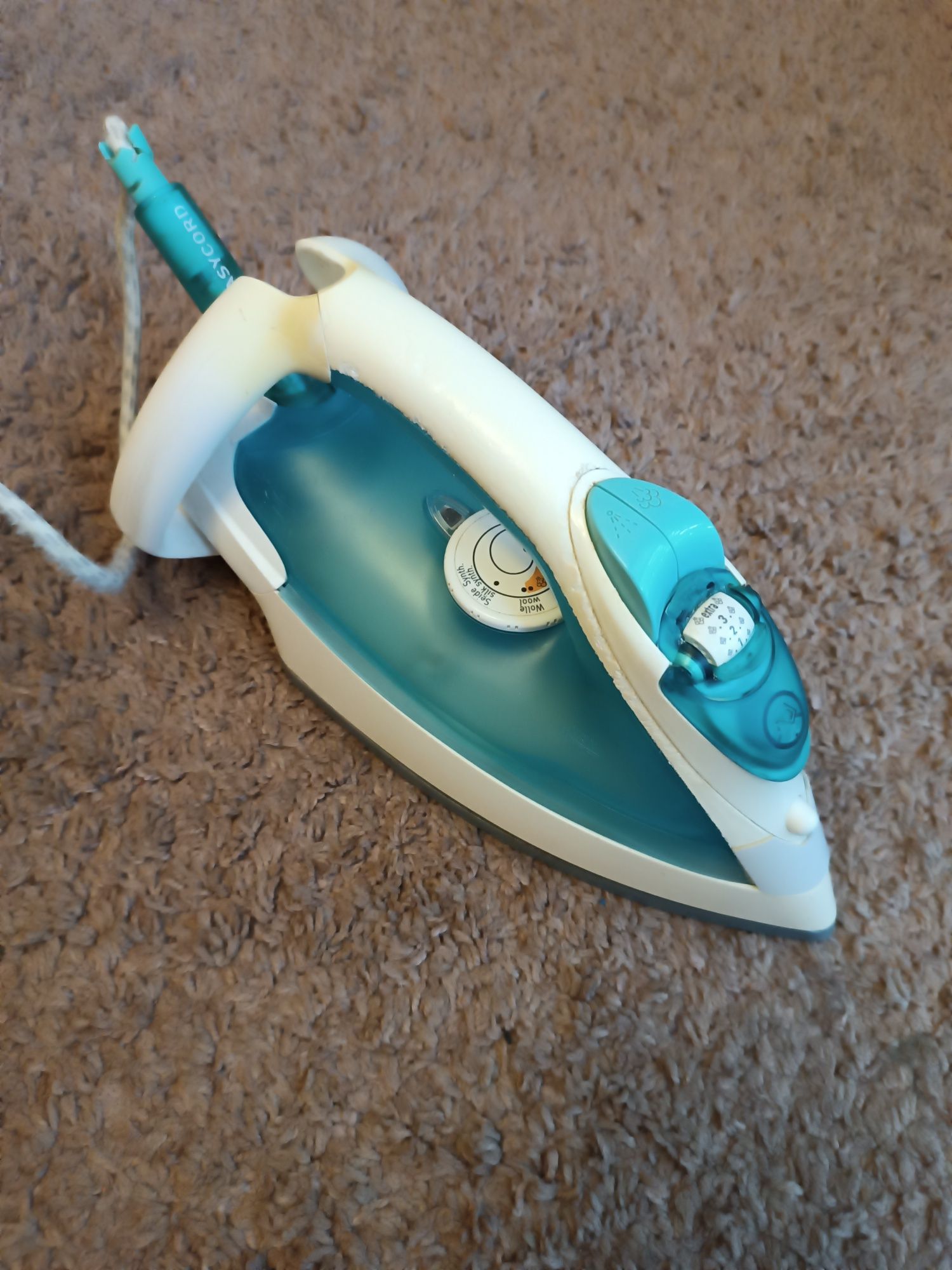Żelazko Tefal Ultra Gloss Easycord 50