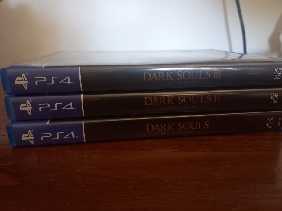 Dark Souls Trilogy Ps4