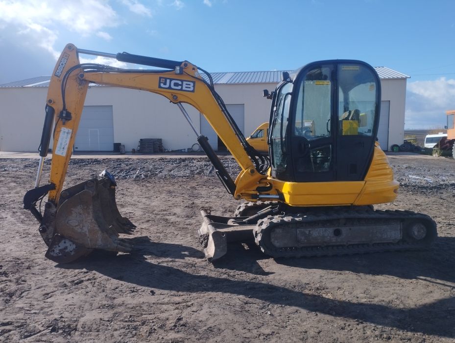 Екскаватор JCB 8065