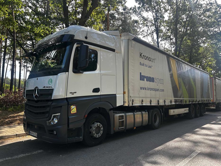 Atrakcyjna cena najmu ciężarówki z kontraktem na robotę