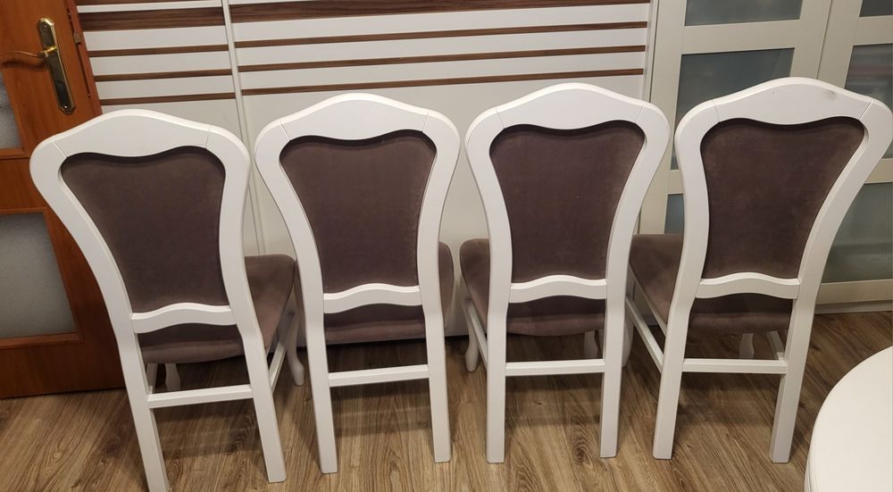 Sprzedam krzesła 4 szt stan bardzo dobry