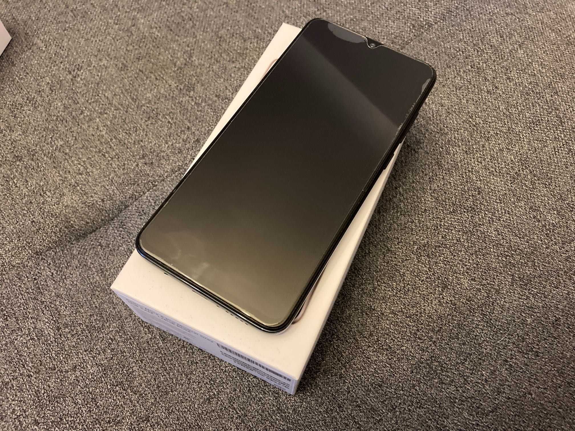 Smartfon Xiaomi Redmi Note 8 Pro 6 GB / 128 GB szary stan bdb