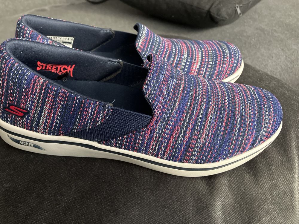 Skechers tenisówki mokasyny nowe 35,5