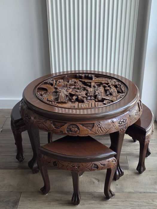 Столик китайський