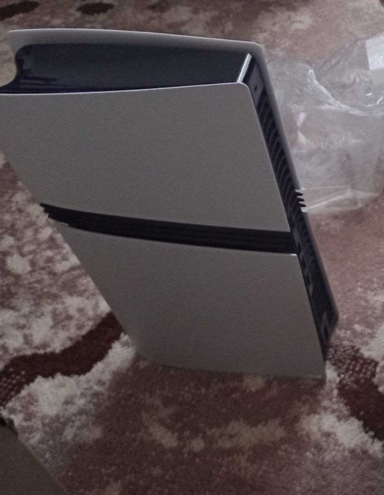 Новенька PS 5 PRO