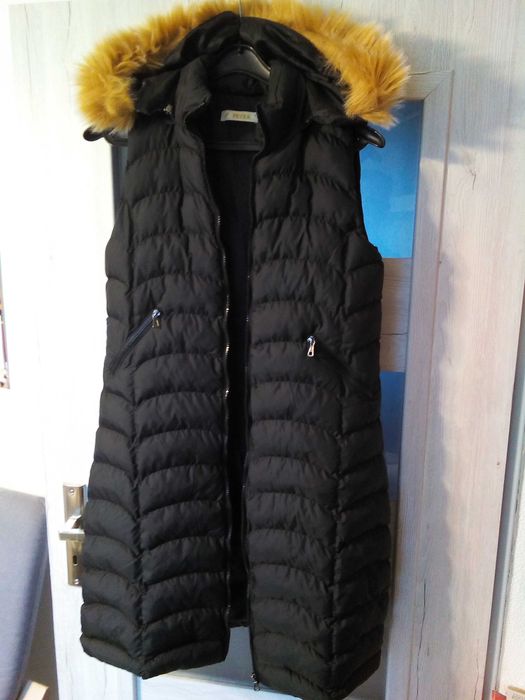 Bezrękawnik długi z kapturem /z futerkiem/