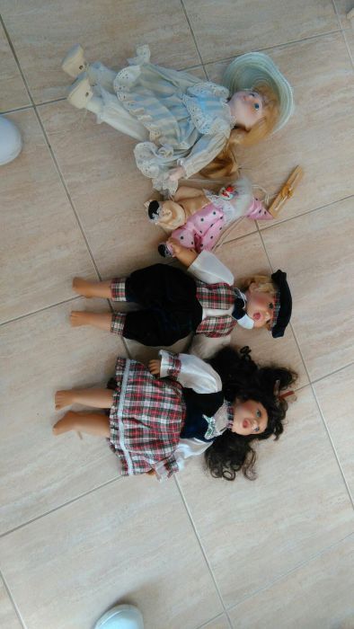 Lote de bonecas de porcelana