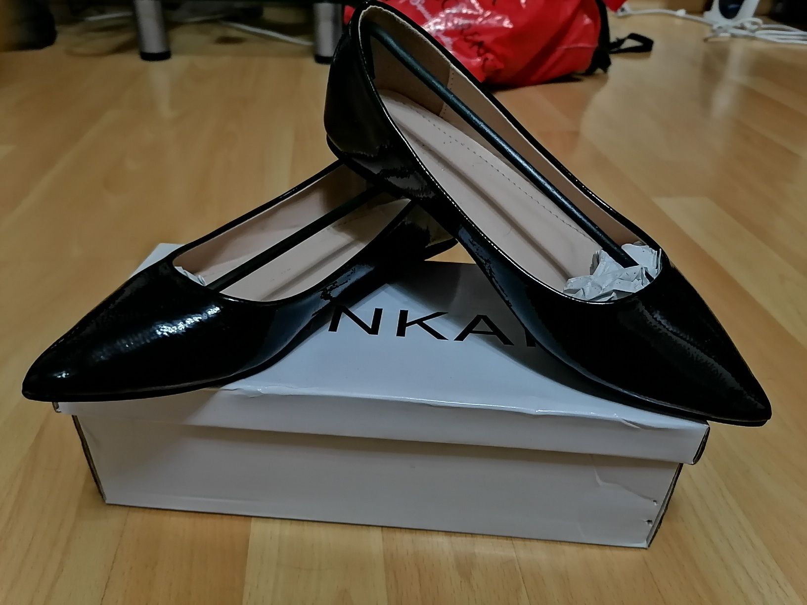 Женские чёрные лаковые балетки лоферы туфли, бренд Pinkai, оригинал