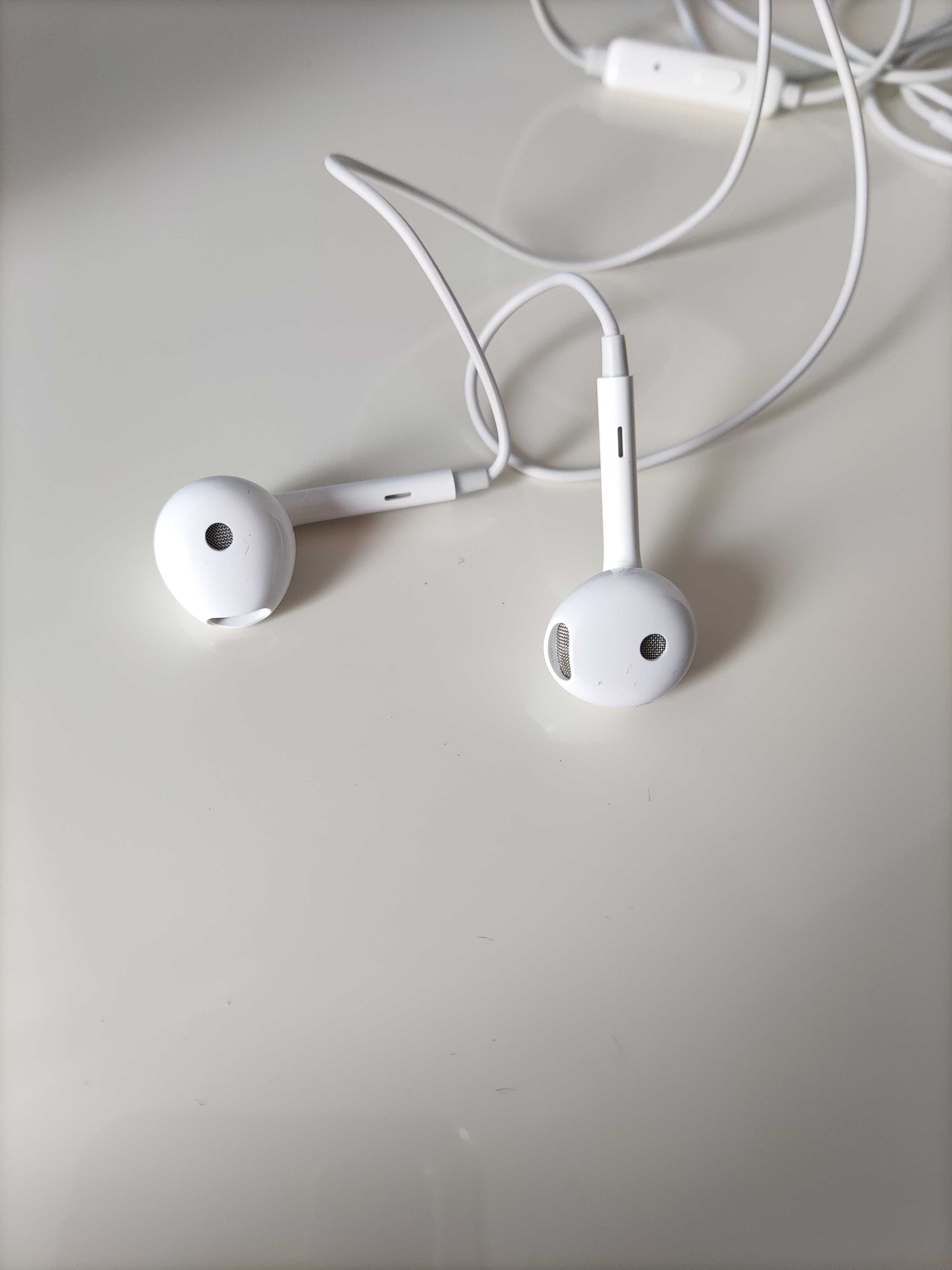 Słuchawki oppo białe nowe