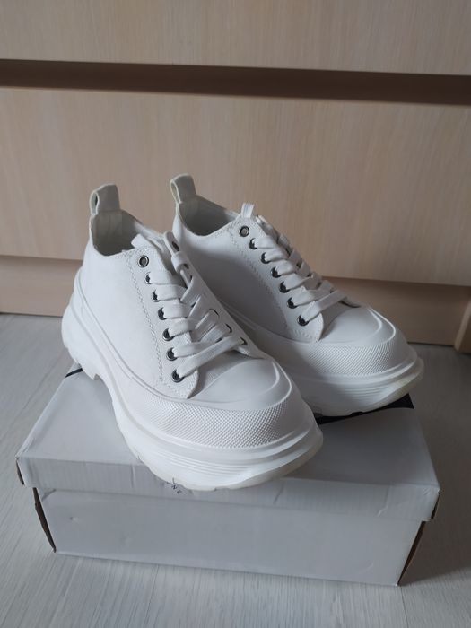 Кроссовки , угги