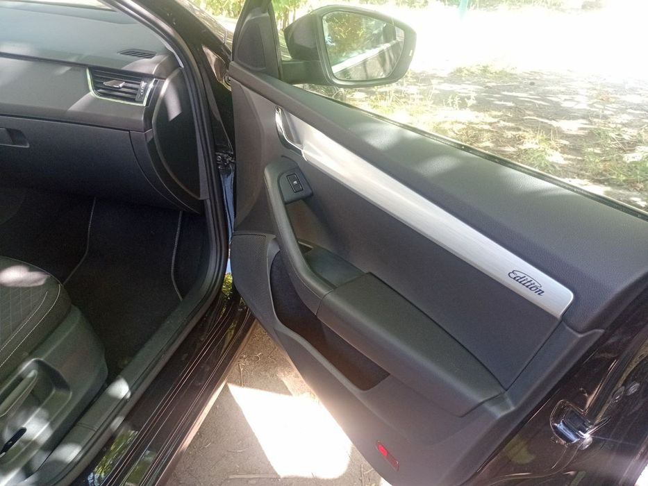 Продам skoda oktavia a7 автомат 1.8