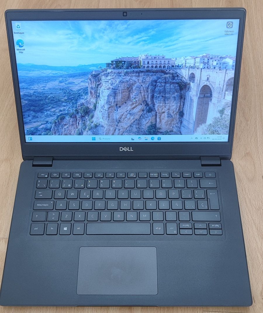 DELL Latitude 3410