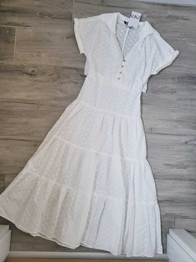 Biała ażurowa haftowana sukienka boho Zara
