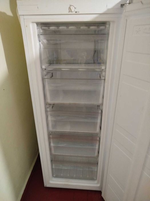 Морозильна камера ARDESTO