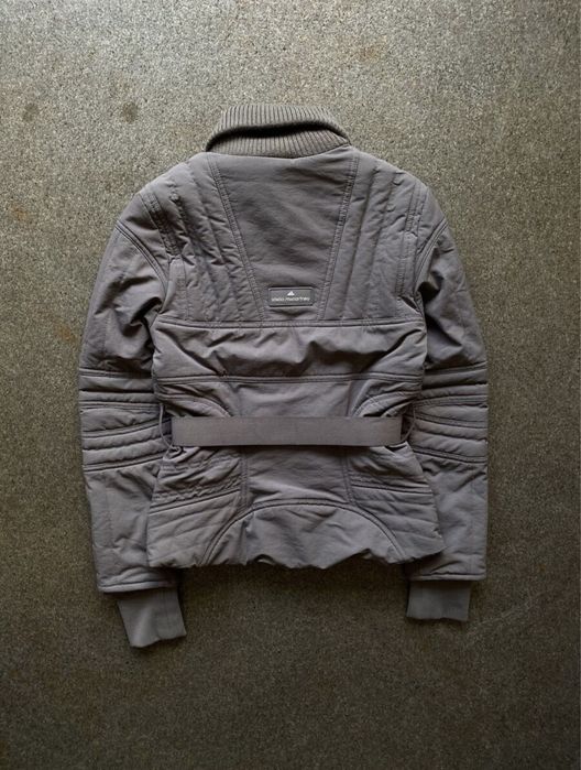 Архівна лижна та спортивна куртка Stella McCartney розмір XS