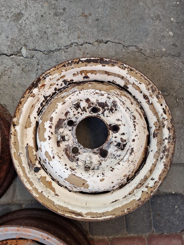 Felgi stalowe żuk 16" cali przyczepka traktor sam