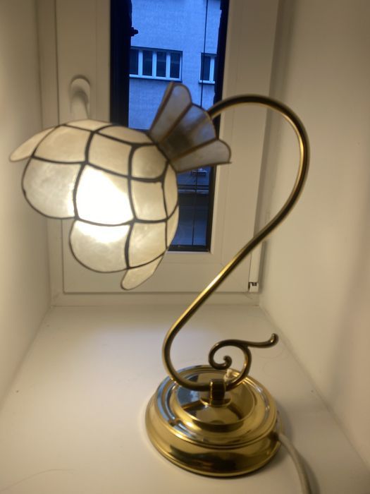 Lampa masa perłowa