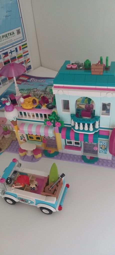 Klocki LEGO Friends Nabrzeże surferów