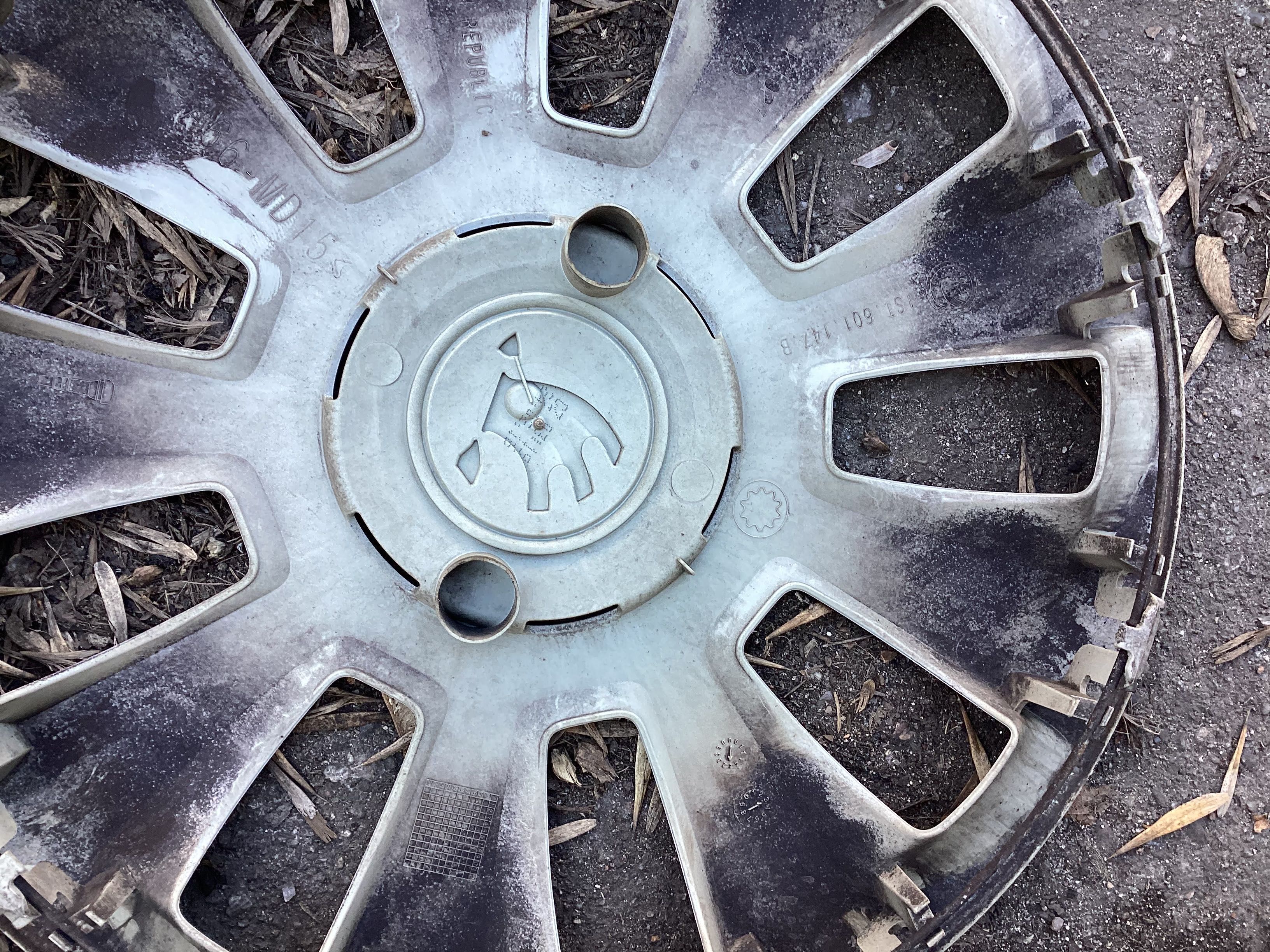 SKODA kołpaki 15” 15cali 4sztuki oryginalne