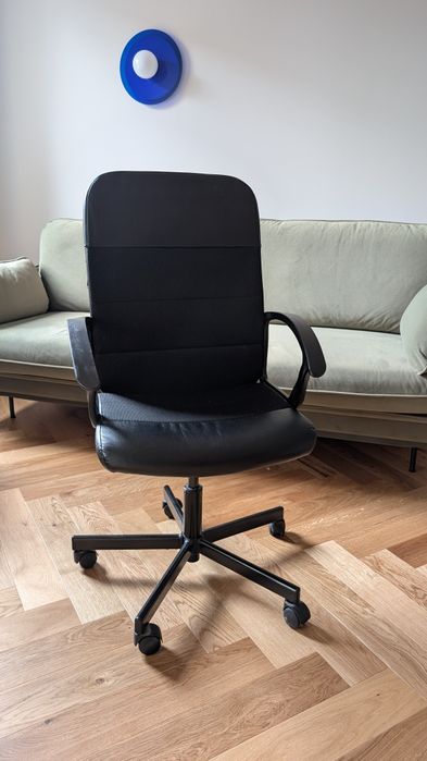 Krzesło obrotowe biurowe