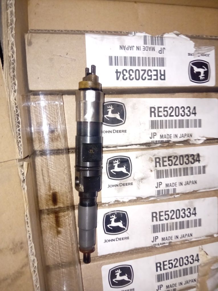 Wtryski john deere Re 520334 Denso