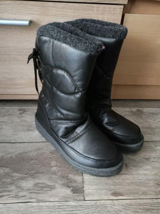 Sprzedam buty zimowe damskie