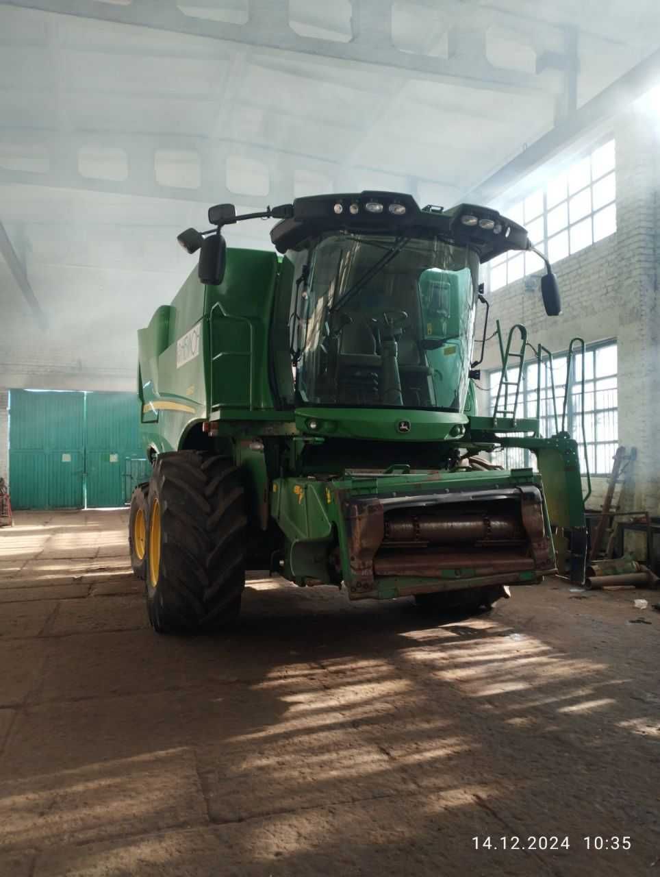 Комбайн John Deere S660 + жатка John Deere 625F Hydra Flex (7.6м)