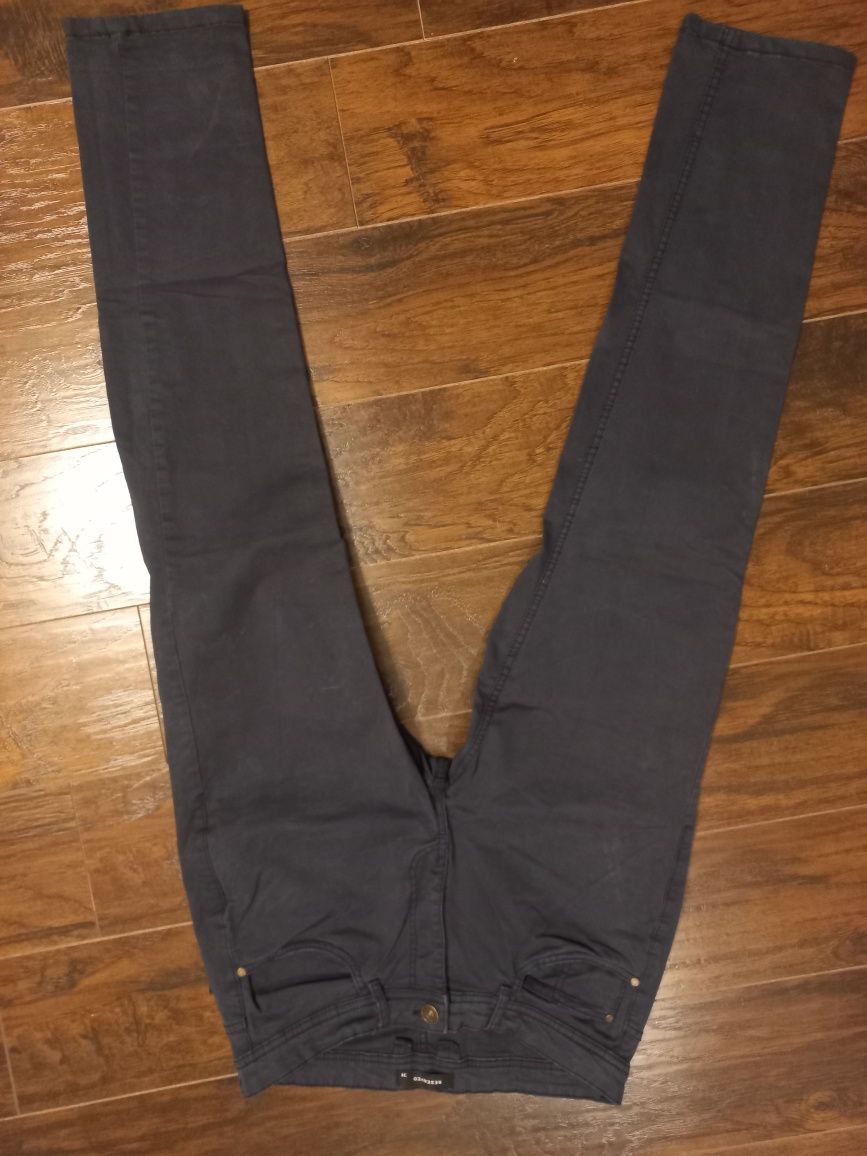 Spodnie materiałowe męskie chinosy rozmiar 31 Reserved M prosta nogawk