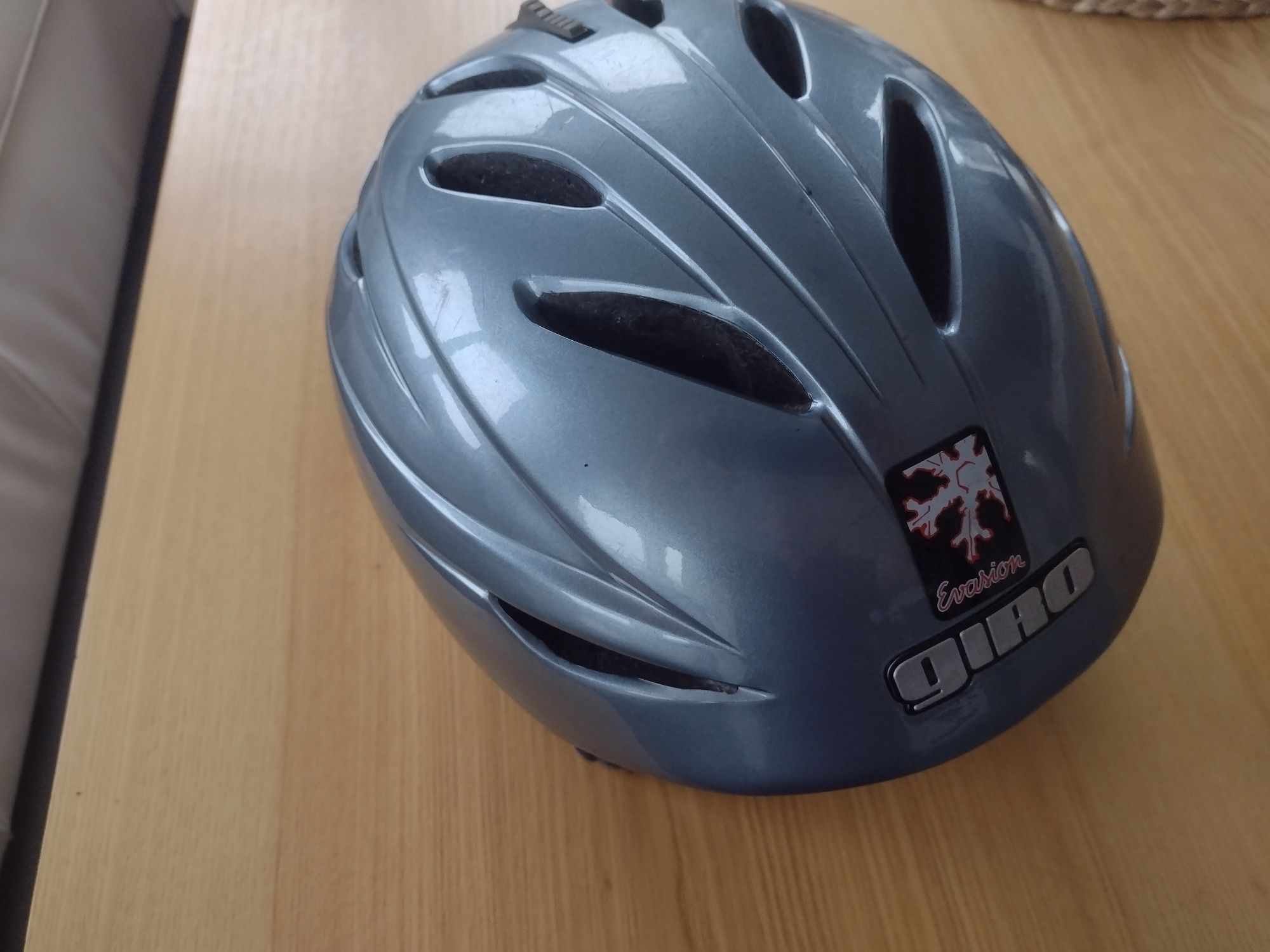 Kask narciarski GIRO