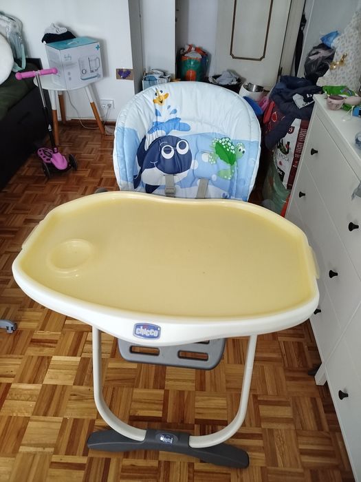 Cadeira de refeição