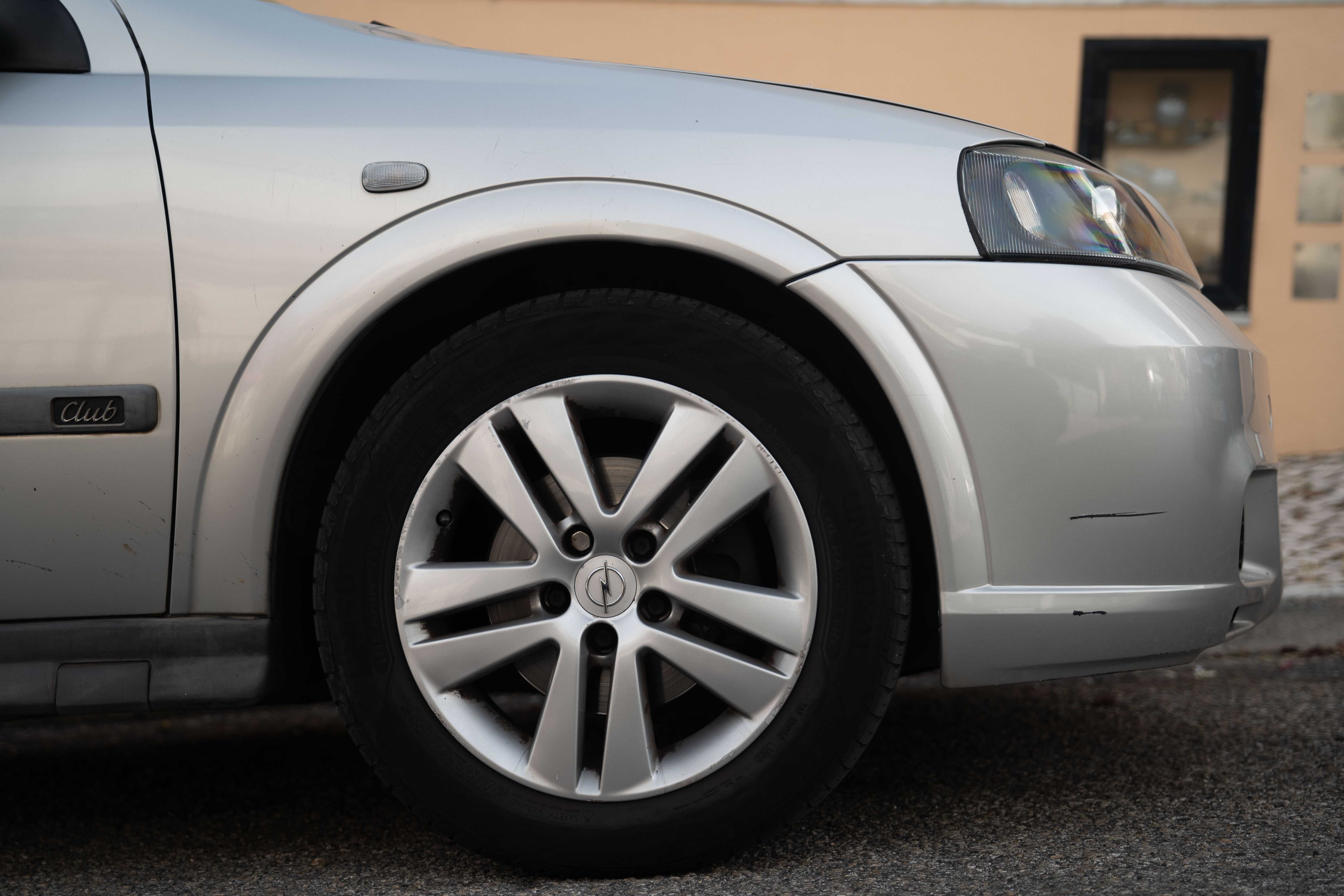 Opel Astra 2.0 DTi Club