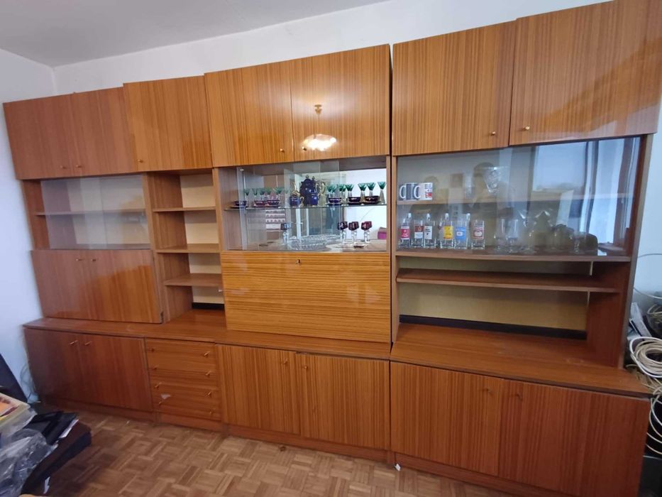 Oddam meblościankę regał