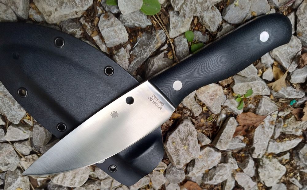 Spyderco - Nóż Serrata™ G-10 Black - FB32GP