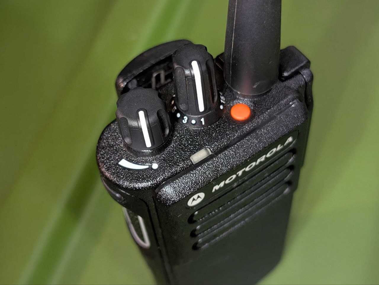 Радіостанція Motorola DP 4400e UHF AES 256, стан нової (обмін на VHF)