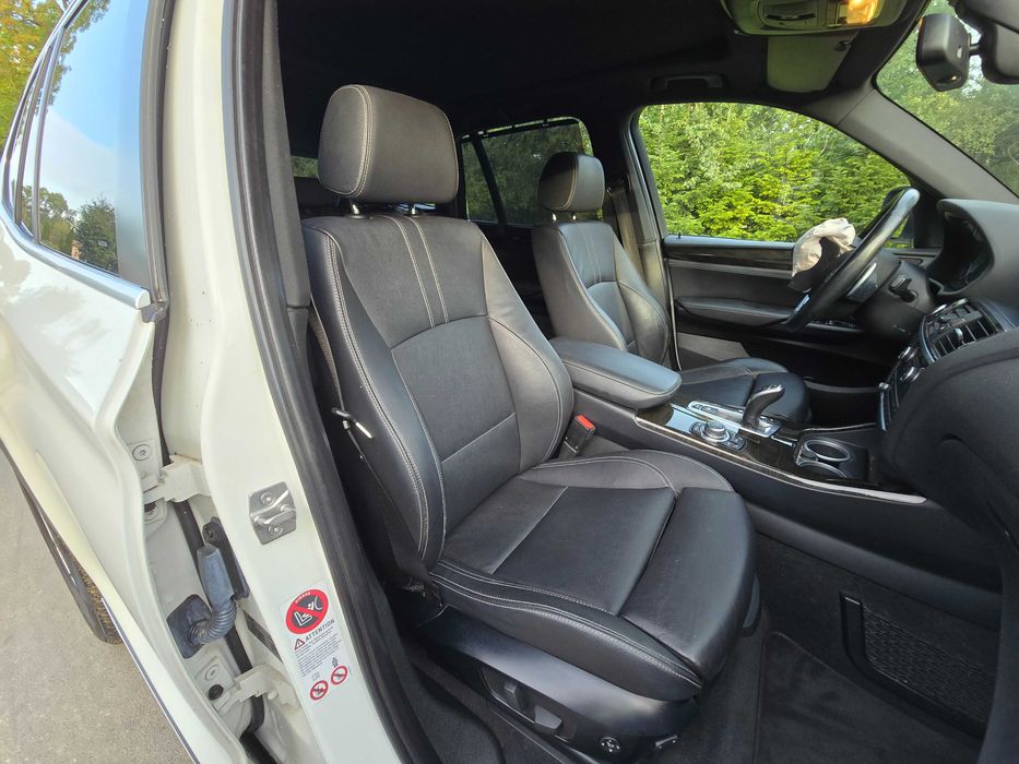 BMW X3 35d xDrive 193tys km, Navi Xenon Keyless Lane Asist Panorama