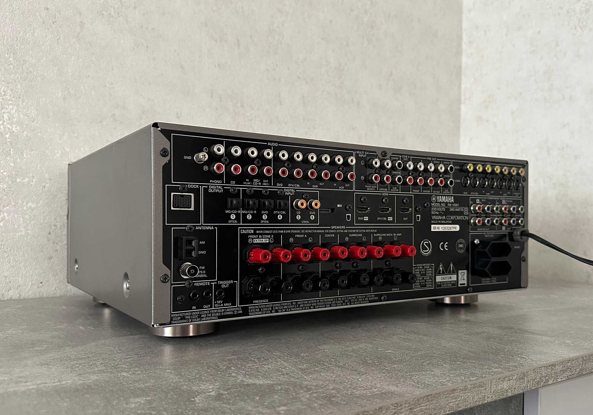 Ресивер Yamaha RX-V661 (7 × 140 Вт / USB / BlueTooth / ЦАП / FM-тюнер)