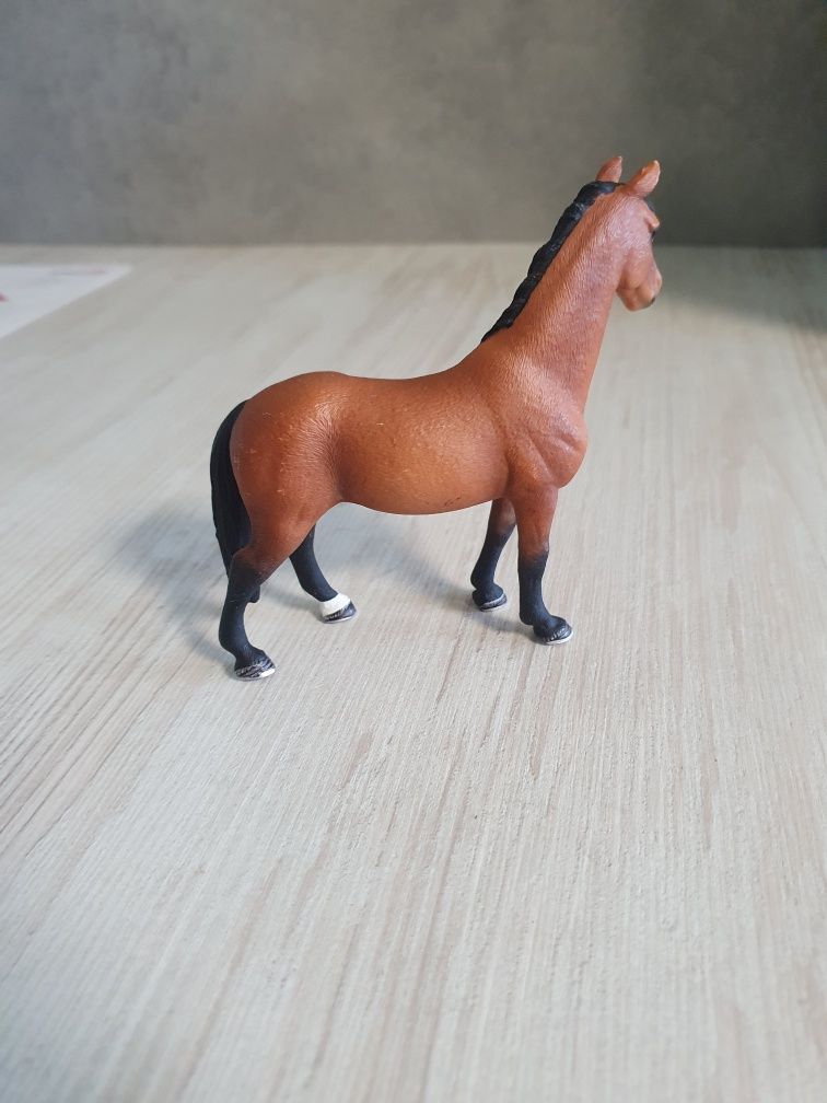 Schleich koń Klacz trakeńska 13757 trakehner