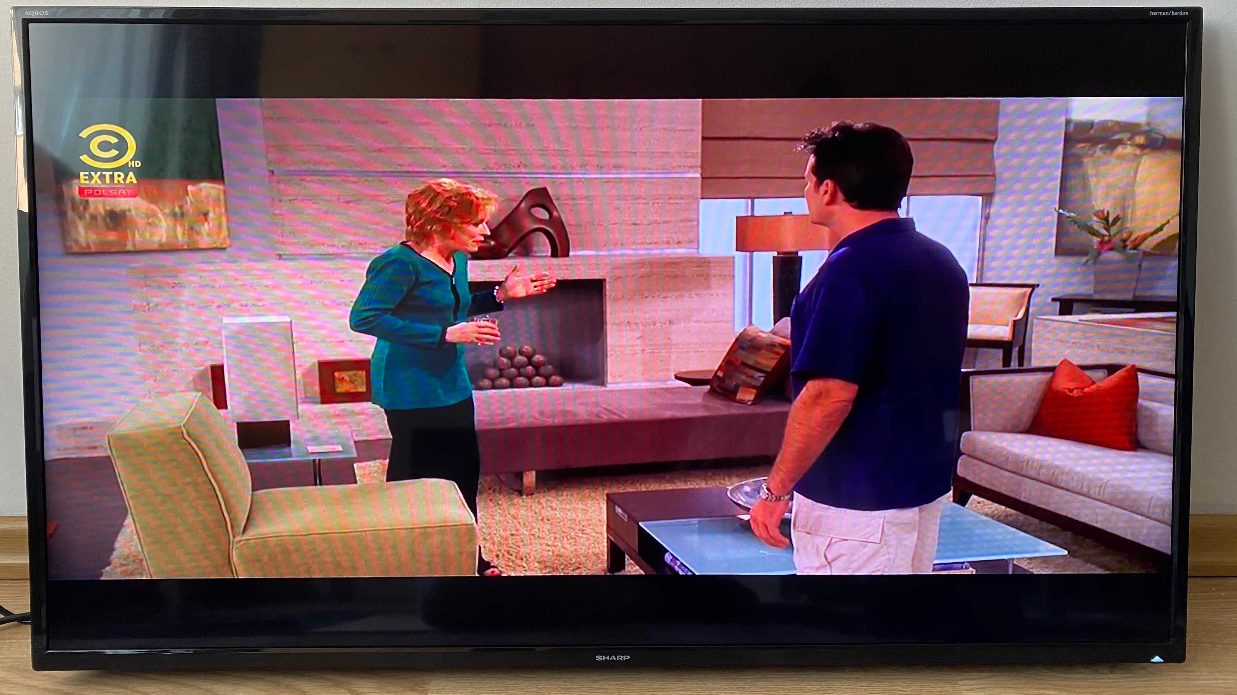 Telewizor Sharp 42CF2E LED 42" Full HD, bardzo dobry stan,100% sprawny