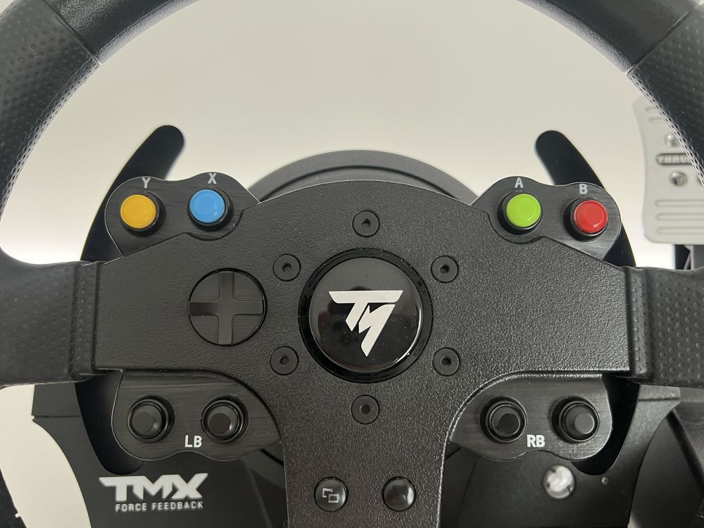 Kierownica Thrustmaster TMX PRO + Pedały T3PA Simracing