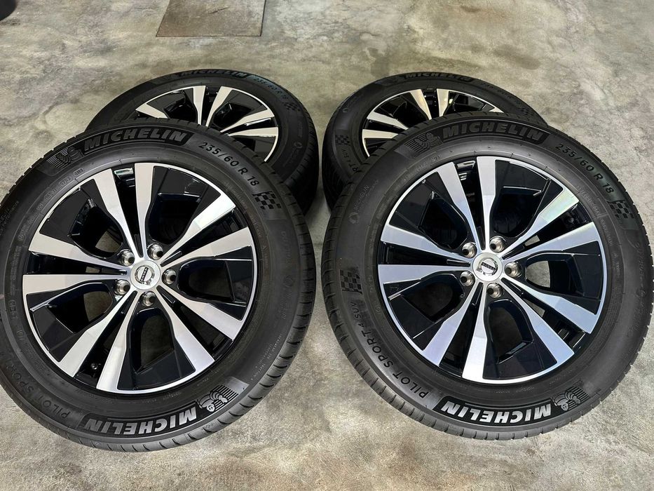 Jantes 18" e Pneus 235/60 R18  - Rodas Originais Volvo XC60