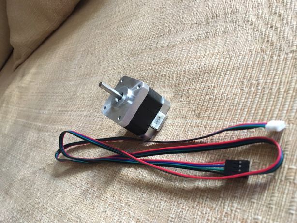 Кроковий двигун NEMA 17 17HS4401