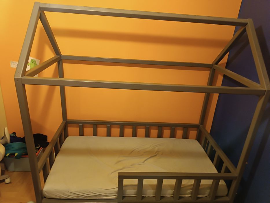 Łóżko drewniane, domek dla dziecka 160x80