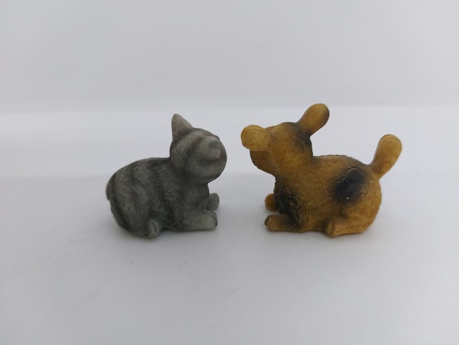 Фигурки собачка и котик из полистоуна