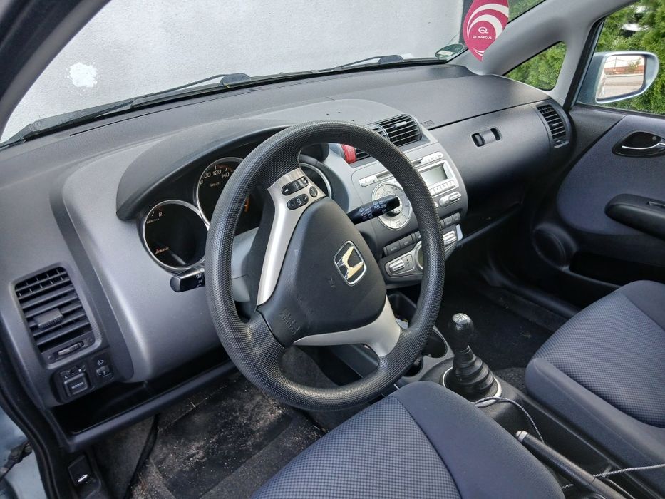 Honda jazz 2007r 1.3 83KM 148tys przebiegu.