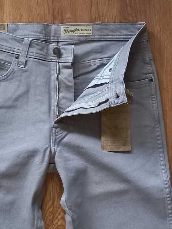 Nowe, męskie jeansy Wrangler. Arizona Stretch, rozmiar 30 / 34