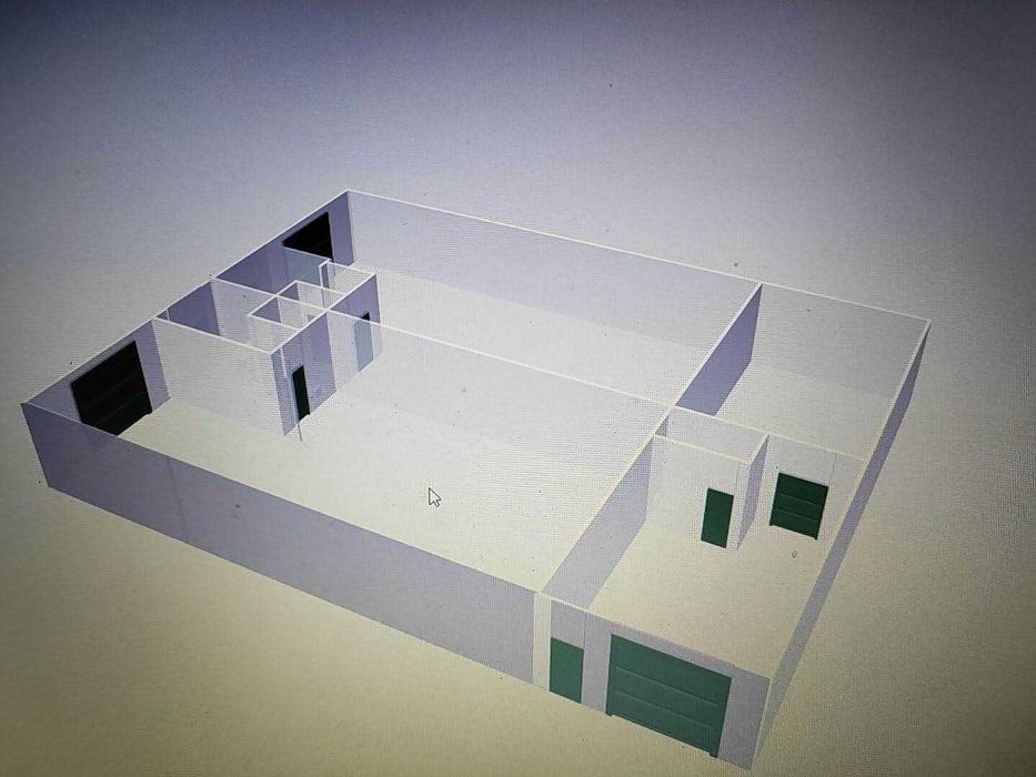 Wynajmę halę  55, 110, 150  lub 210m2 z placem